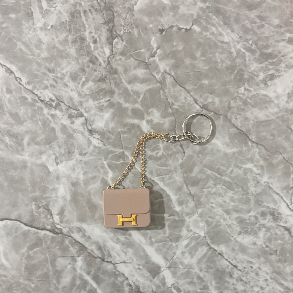 Elegant Pink Keychain Accessory